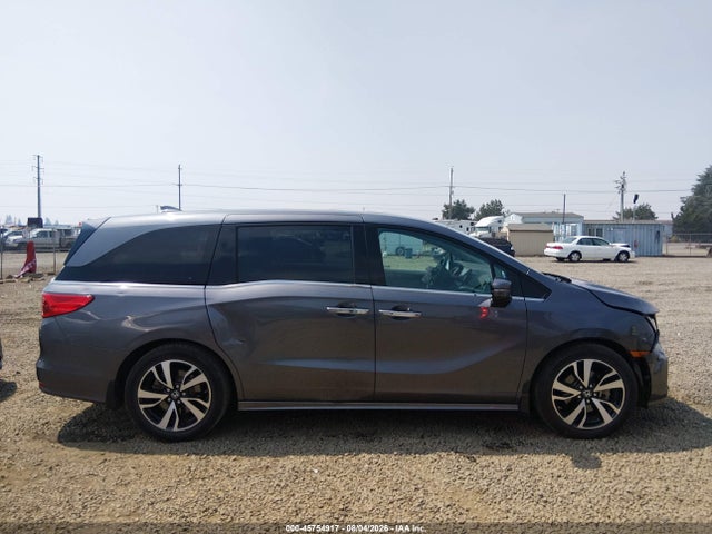 Honda Odyssey Elite 2018 5FNRL6H97JB089556 Image 13