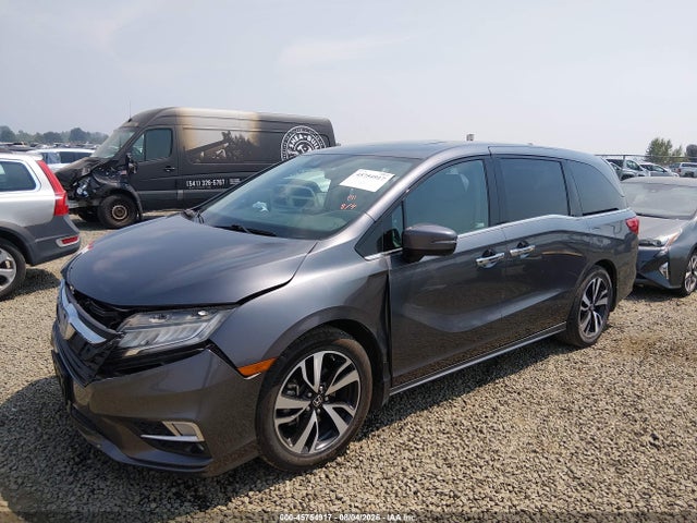 Honda Odyssey Elite 2018 5FNRL6H97JB089556 Image 2