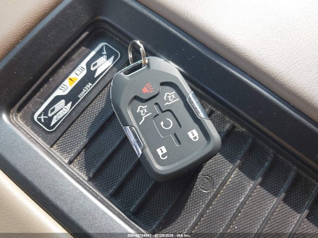 45754941 :رقم المزاد ، 1GKS1BKC4HR133168 vin ، 2017 Gmc Yukon Slt مزاد بيع