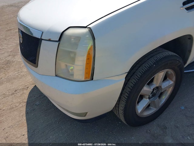 45754992 :رقم المزاد ، 1GYFK26229R253509 vin ، 2009 Cadillac Escalade Esv Standard مزاد بيع