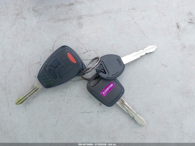 Продажа на аукционе авто 2016 Jeep Patriot Latitude, vin: 1C4NJPFA6GD633357, номер лота: 45754994