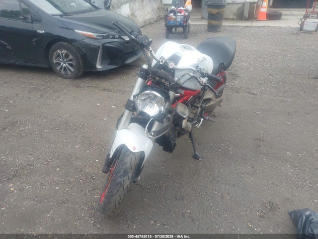 Ducati Monster 821 2015 ZDM1RBTS6FB010018 Image 5