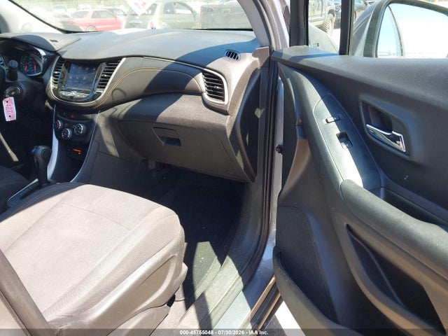 3GNCJKSBXLL188996 Chevrolet Trax Fwd Ls