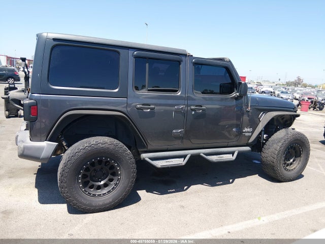 1C4HJXDG7JW222145 Jeep Wrangler Unlimited Sport S 4x4