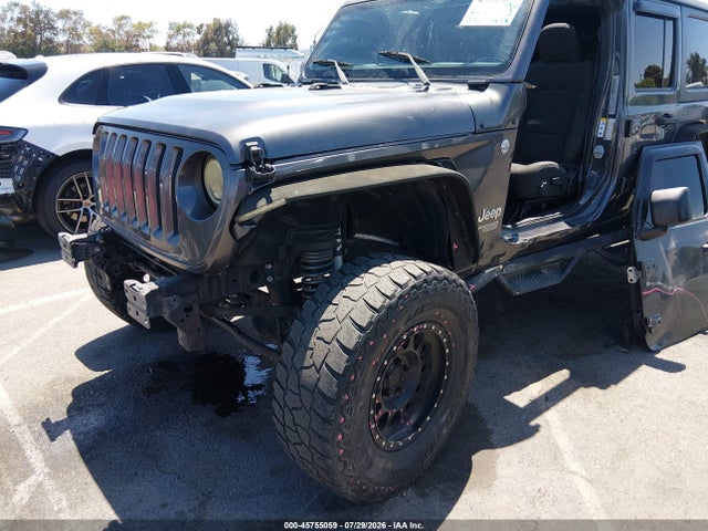 1C4HJXDG7JW222145 Jeep Wrangler Unlimited Sport S 4x4
