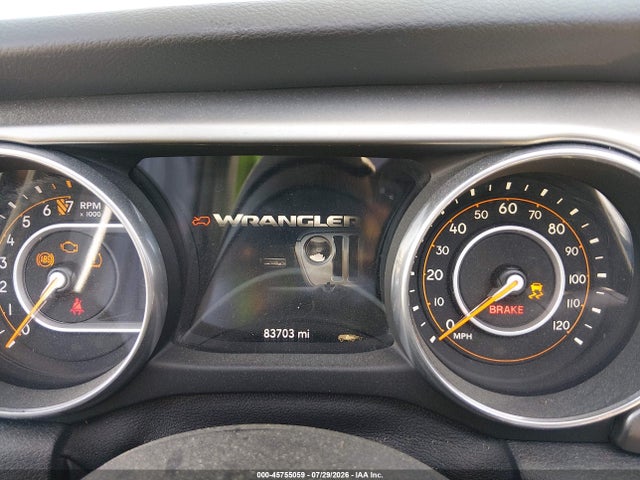 1C4HJXDG7JW222145 Jeep Wrangler Unlimited Sport S 4x4