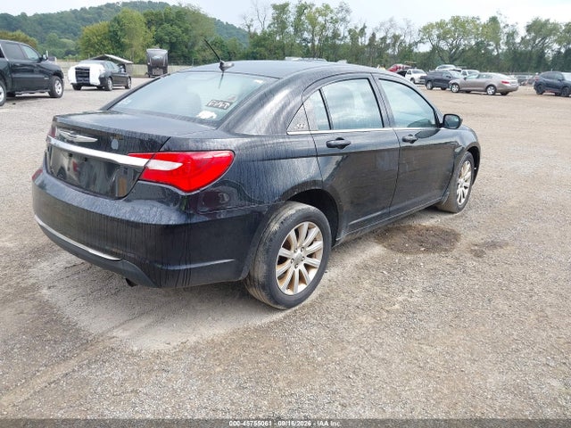45755061 :رقم المزاد ، 1C3CCBBB4DN601522 vin ، 2013 Chrysler 200 Touring مزاد بيع