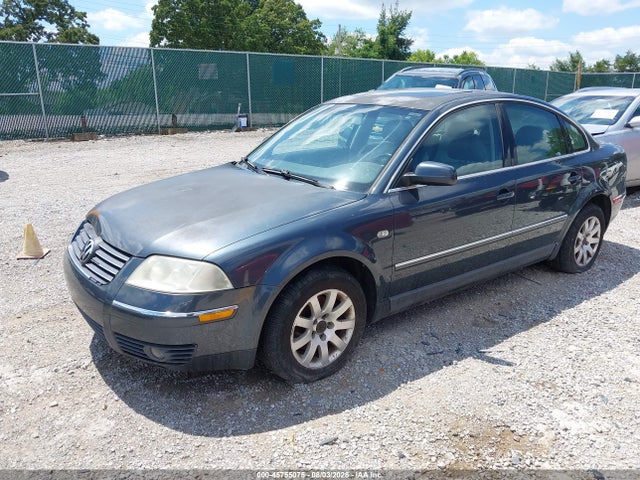 2003 Volkswagen Passat Gls მანქანა იყიდება აუქციონზე, vin: WVWPD63B33P435156, აუქციონის ნომერი: 45755075
