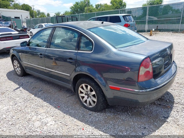 2003 Volkswagen Passat Gls მანქანა იყიდება აუქციონზე, vin: WVWPD63B33P435156, აუქციონის ნომერი: 45755075