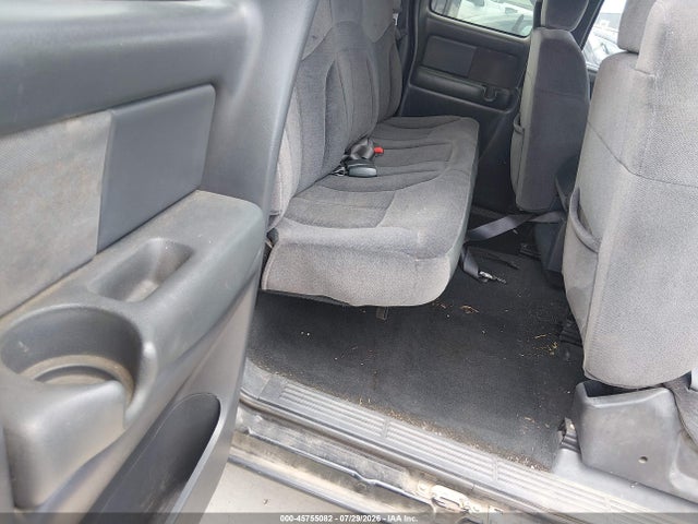 45755082 :رقم المزاد ، 1GTEC19T62Z234447 vin ، 2002 Gmc Sierra 1500 Sle مزاد بيع