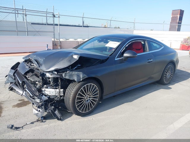 W1KMJ4HB6RF028977 Mercedes-Benz Cle 300 4matic