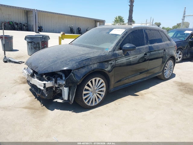 WAUUPBFF2HA088122 Audi A3 Sportback E-tron Premium