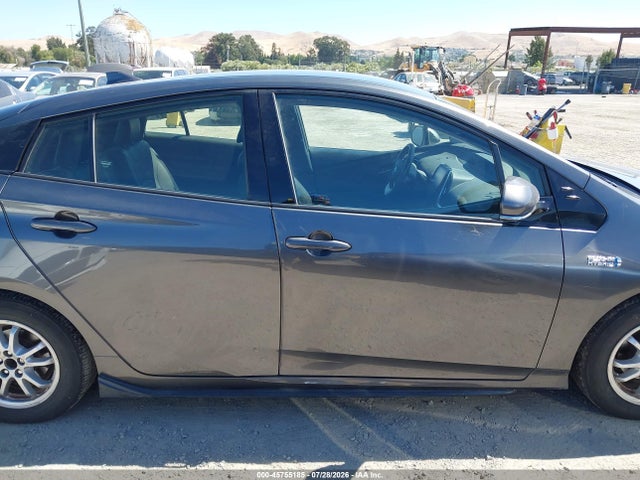JTDKARFP7H3012431 Toyota Prius Prime Premium