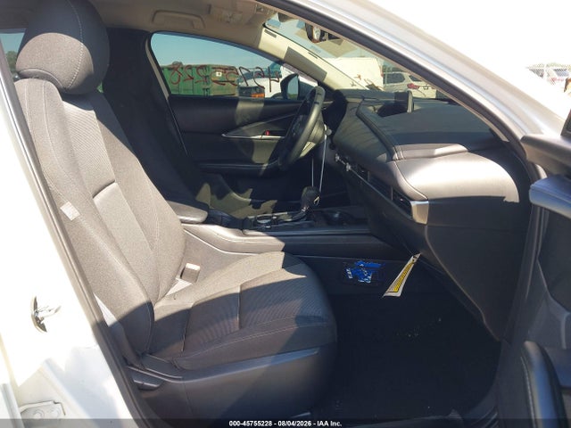 45755228 :رقم المزاد ، 3MVDMBAM8SM789726 vin ، 2025 Mazda Cx-30 2.5 S مزاد بيع