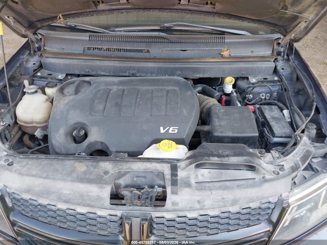 3C4PDCGG5JT310799 Dodge Journey Crossroad