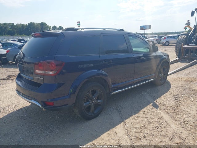 3C4PDCGG5JT310799 Dodge Journey Crossroad