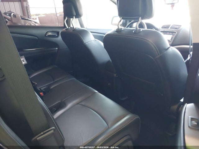 3C4PDCGG5JT310799 Dodge Journey Crossroad
