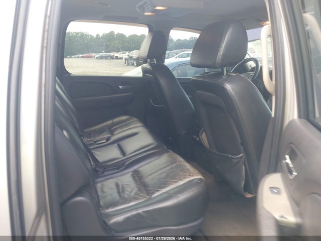 Продаж на аукціоні авто 2008 Chevrolet Suburban 1500 Lt, vin: 3GNFK16348G171523, номер лоту: 45755322