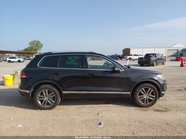 Продажа на аукционе авто 2015 Volkswagen Touareg V6 Lux, vin: WVGEF9BP8FD008010, номер лота: 45755339