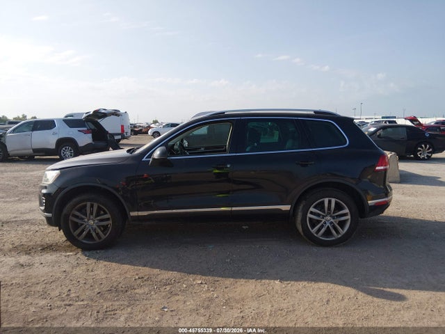 Продажа на аукционе авто 2015 Volkswagen Touareg V6 Lux, vin: WVGEF9BP8FD008010, номер лота: 45755339