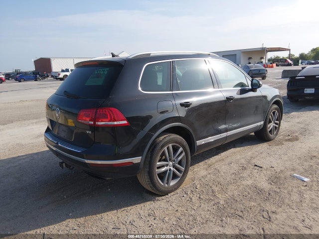 Продажа на аукционе авто 2015 Volkswagen Touareg V6 Lux, vin: WVGEF9BP8FD008010, номер лота: 45755339