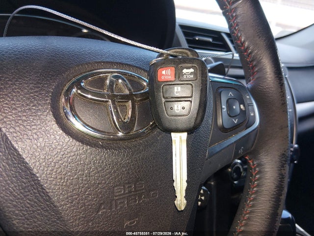 4T1BF1FK0HU269542 Toyota CAMRY SE