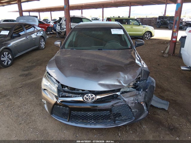 4T1BF1FK0HU269542 Toyota CAMRY SE