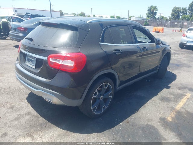 Mercedes-Benz GLA 250 2019 WDCTG4EB7KU009679 Image 4