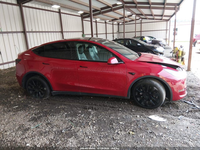 Tesla Model Y 2023 7SAYGDEE0PF794362 Image 12