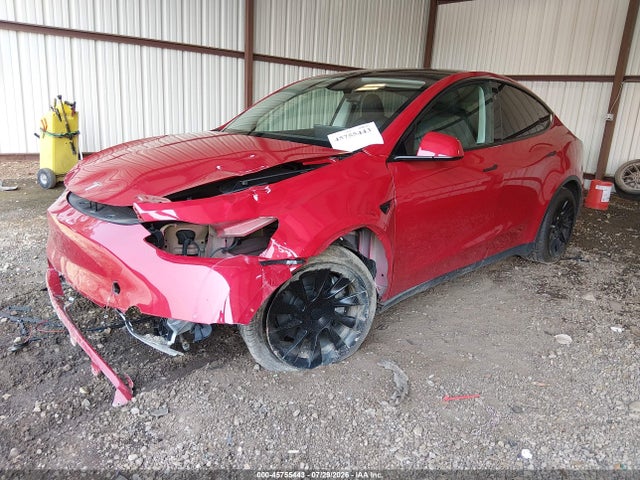 Tesla Model Y 2023 7SAYGDEE0PF794362 Image 2