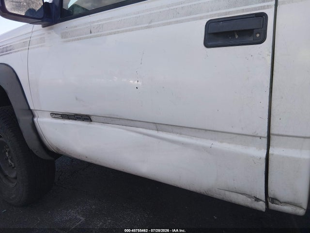 45755462 :رقم المزاد ، 1GTGK24R1TZ543886 vin ، 1996 Gmc Sierra K2500 مزاد بيع
