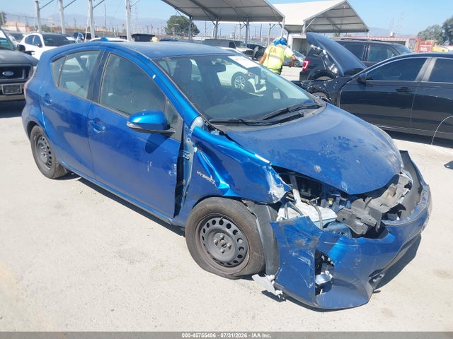 Toyota Prius C One 2015 JTDKDTB30F1104013 Image 1