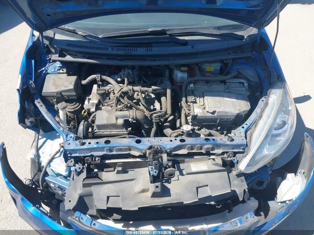 Toyota Prius C One 2015 JTDKDTB30F1104013 Image 10
