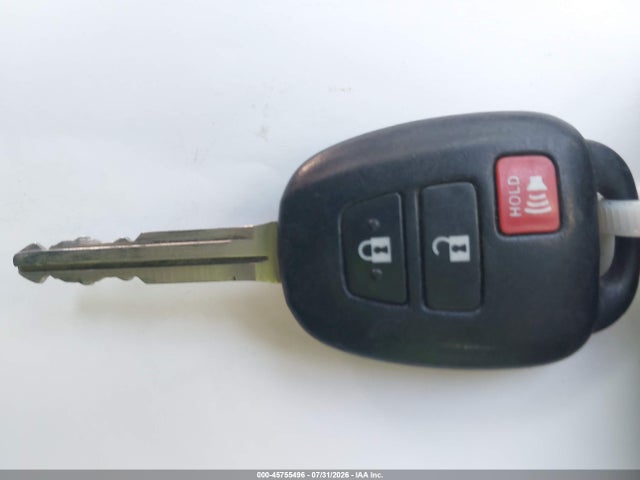 Toyota Prius C One 2015 JTDKDTB30F1104013 Image 11