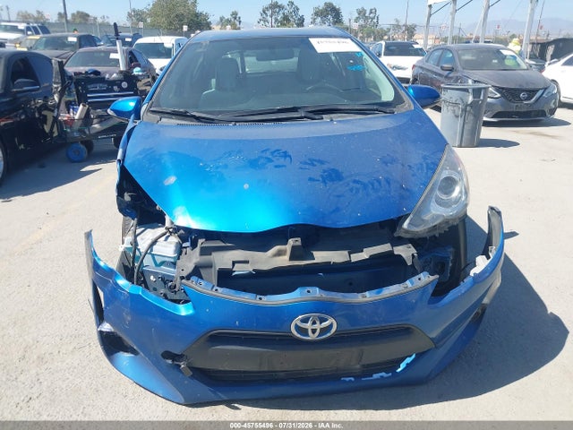 Toyota Prius C One 2015 JTDKDTB30F1104013 Image 12