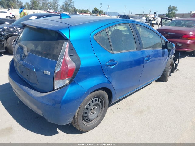Toyota Prius C One 2015 JTDKDTB30F1104013 Image 4