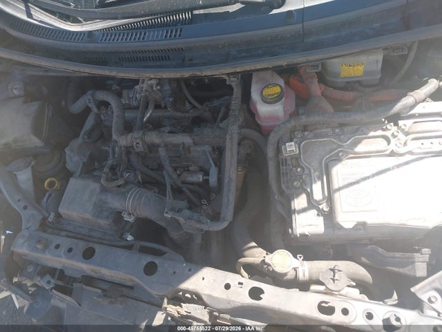 JTDKDTB39E1559201 Toyota Prius C One