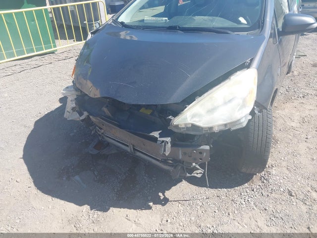 JTDKDTB39E1559201 Toyota Prius C One
