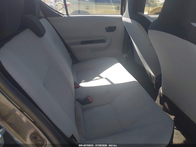 JTDKDTB39E1559201 Toyota Prius C One