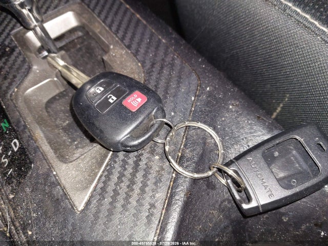 Продаж на аукціоні авто 2013 Toyota Rav4 Xle, vin: 2T3RFREV0DW052213, номер лоту: 45755528