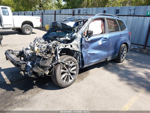 Subaru Forester 2.0xt Premium 2017 JF2SJGEC9HH414068 Image 2