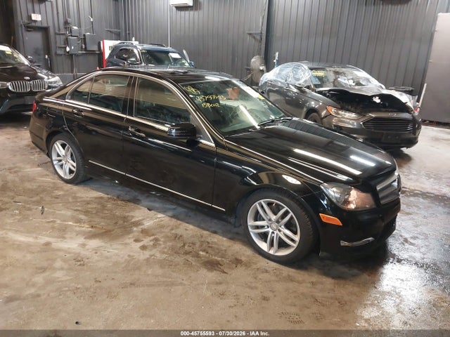 Продаж на аукціоні авто 2013 Mercedes-benz C 300 Sport 4matic, vin: WDDGF8AB1DR250964, номер лоту: 45755593