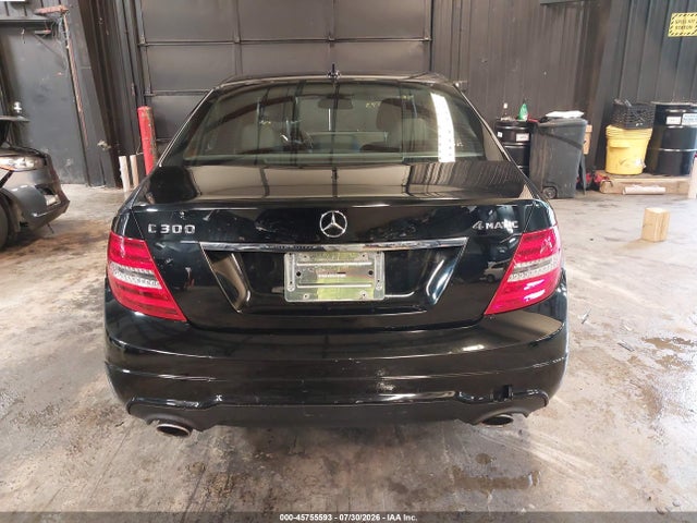 Продаж на аукціоні авто 2013 Mercedes-benz C 300 Sport 4matic, vin: WDDGF8AB1DR250964, номер лоту: 45755593