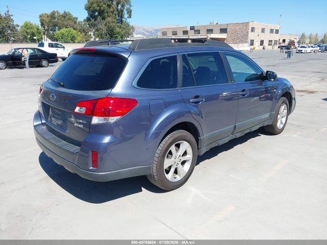 Subaru Outback 2.5i Limited 2014 4S4BRBLC1E3315777 Image 4