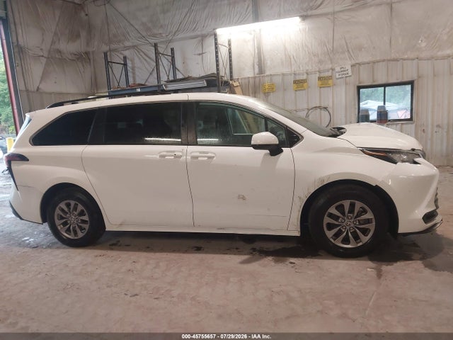 Aukcja sprzedaży 2022 Toyota Sienna Le, vin: 5TDKRKEC5NS103223, numer aukcji: 45755657