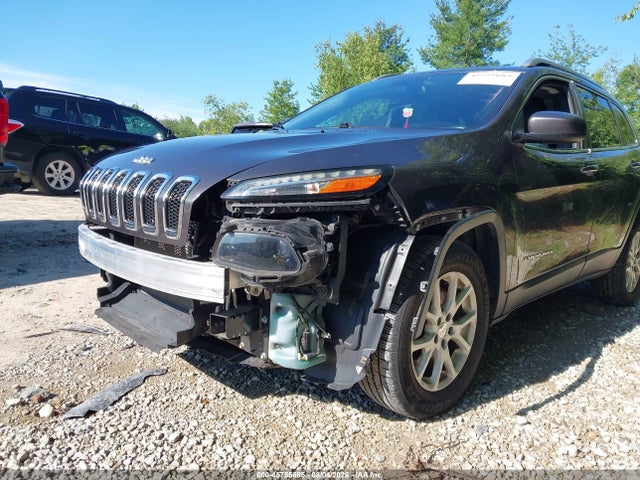 Продажа на аукционе авто 2017 Jeep Cherokee Latitude, vin: 1C4PJMCB7HW637864, номер лота: 45755685