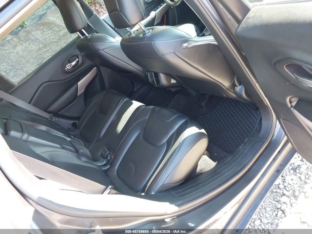 Продажа на аукционе авто 2017 Jeep Cherokee Latitude, vin: 1C4PJMCB7HW637864, номер лота: 45755685