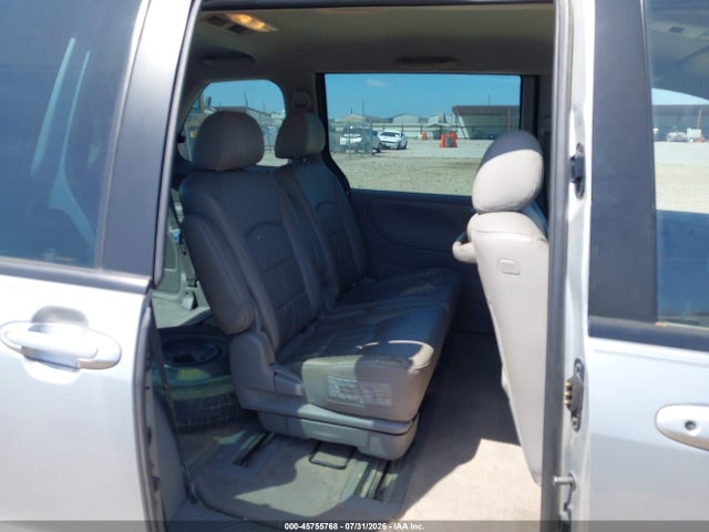 45755768 :رقم المزاد ، JM3LW28J820311108 vin ، 2002 Mazda Mpv Es/lx مزاد بيع