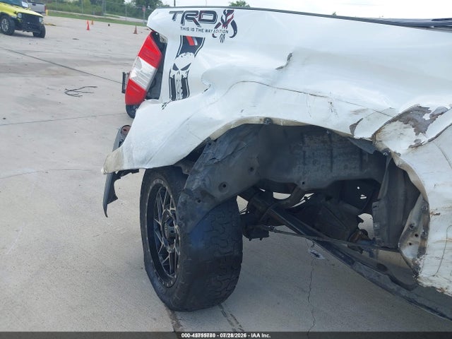 Toyota Tundra Sr 5.7l V8 2015 5TFTY5F16FX008798 Image 16