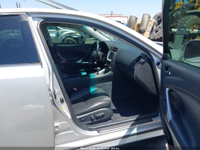Продажа на аукционе авто 2007 Lexus Is 350, vin: JTHBE262975013534, номер лота: 45755789